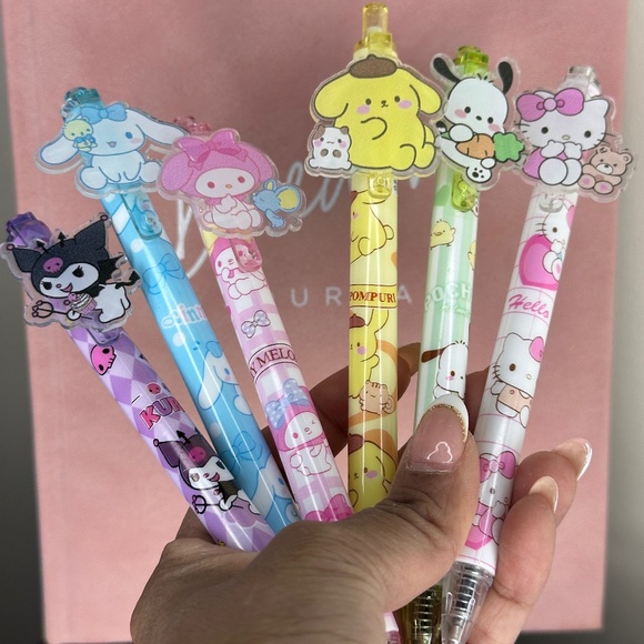 ***NEW Saniro Pen Set - Picture 1 of 8
